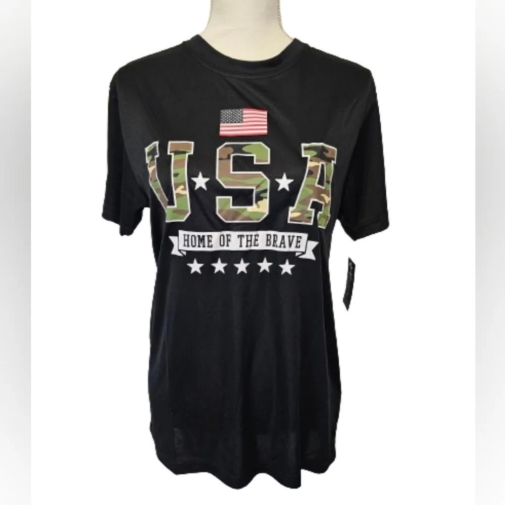 Striker Camo USA Home of the Brave T-Shirt Men's Size Small NWT